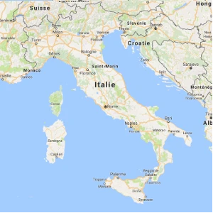 Médecins diplomés de chirirgies en Italie